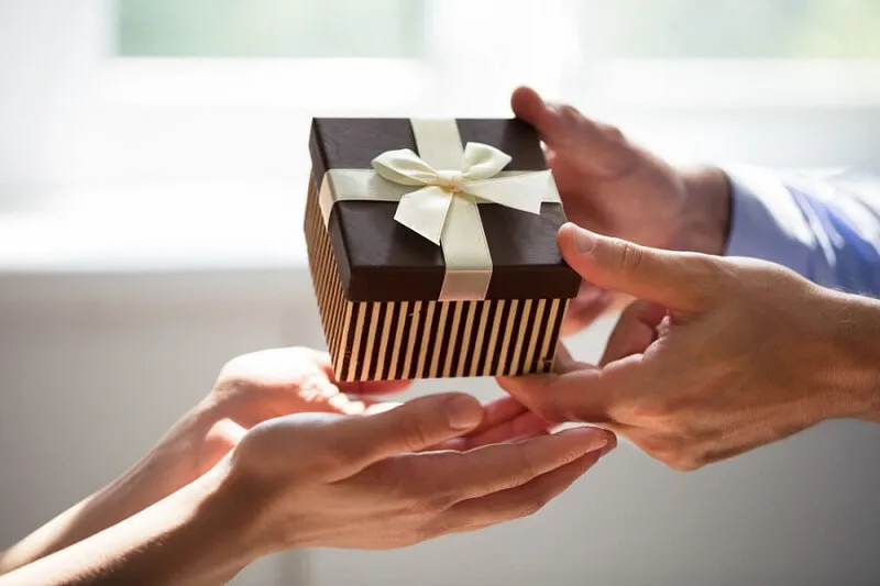 Mục đích quà tặng doanh nghiệp hướng tới là gì?