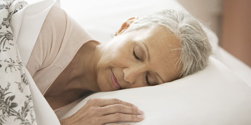 Gợi ý một số cách trị mất ngủ cho người già tại nhà