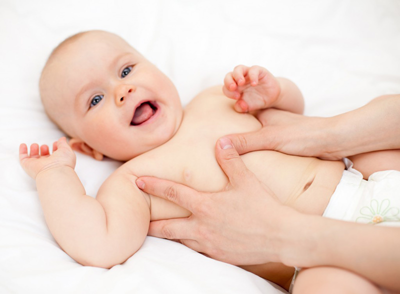 Tổng hợp một số cách massage cho trẻ sơ sinh