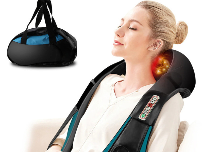 Máy massage cổ 3D là thiết bị chăm sóc sức khoẻ thông minh được đánh giá cao với công dụng đẩy lùi các cơn đau, nhức mỏi cổ vai gáy