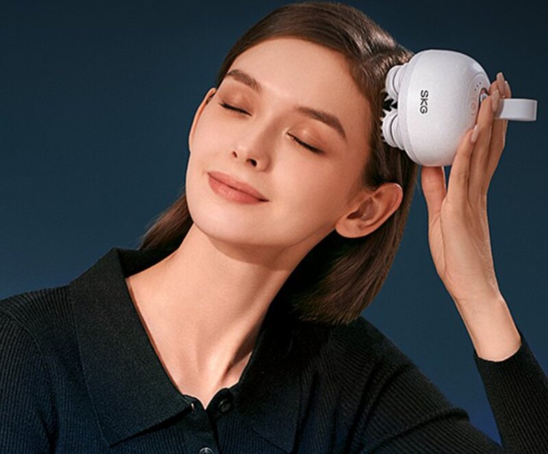 Dòng máy massage đầu cầm tay SKG BC3 thiết kế hiện đại, tinh tế với khả năng mô phỏng các kỹ thuật mát xa của con người giúp thư giãn đầu óc và mang lại nhiều lợi ích khi sử dụng