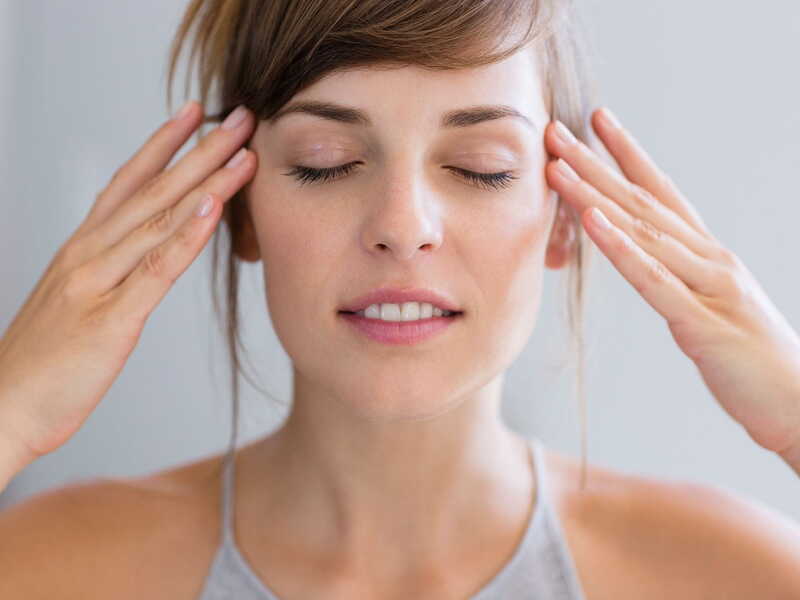 Các bài tập massage mắt hỗ trợ nâng cơ mắt, đẩy lùi quá trình lão hoá