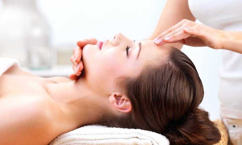Các bài tập massage mắt có công dụng giảm căng thẳng đầu óc hiệu quả sau những giờ làm việc căng thẳng