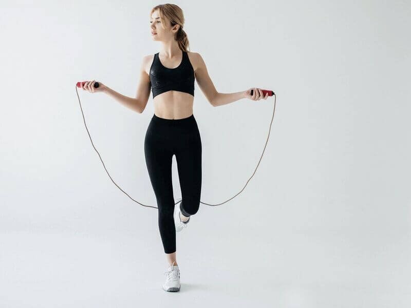 Nhảy dây có tác dụng giảm mỡ bụng không?