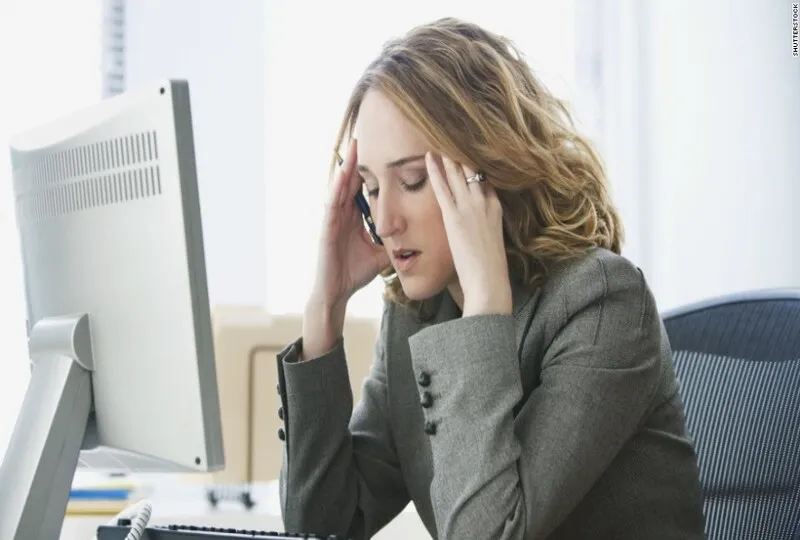 Đau đầu sau ót do căng thẳng hoặc stress là một tình trạng phổ biến