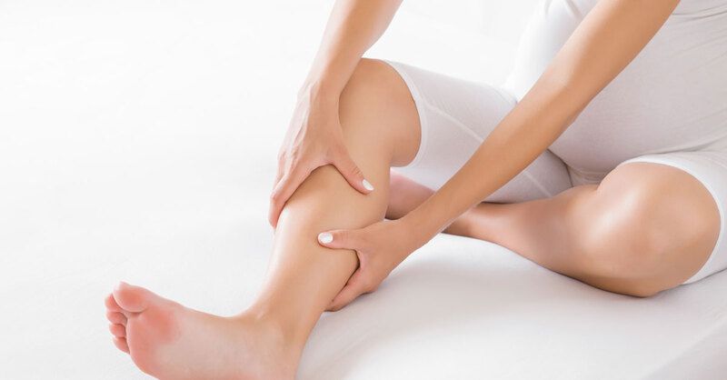 Những lưu ý tránh rủi ro khi massage chân cho bà bầu