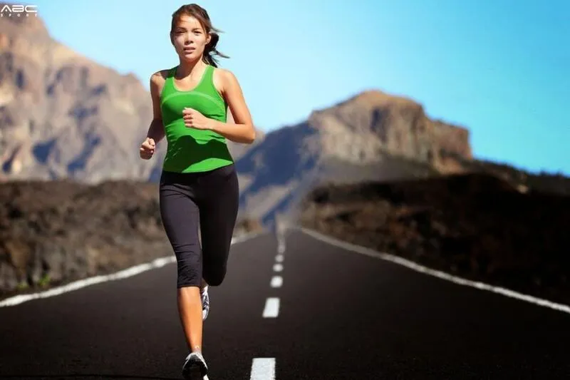 Những yếu tố nào khiến bắp chân to ra khi chạy bộ?