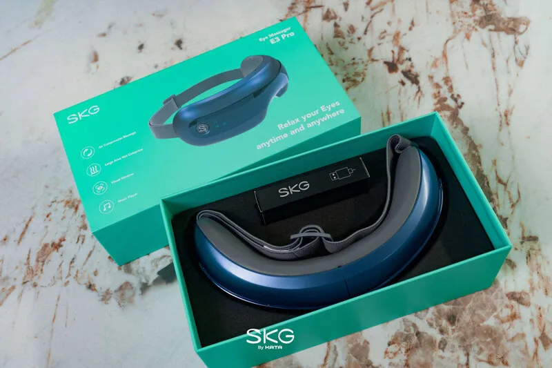 Hộp đựng tối giản nhưng đặc trưng của SKG E3 Pro 