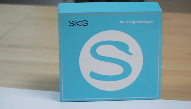 Cận cảnh Súng massage body mini SKG F3 - EN mang danh “nhỏ mà có võ” 