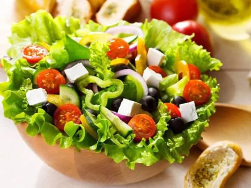 Tại sao ăn salad có thể giảm cân? 