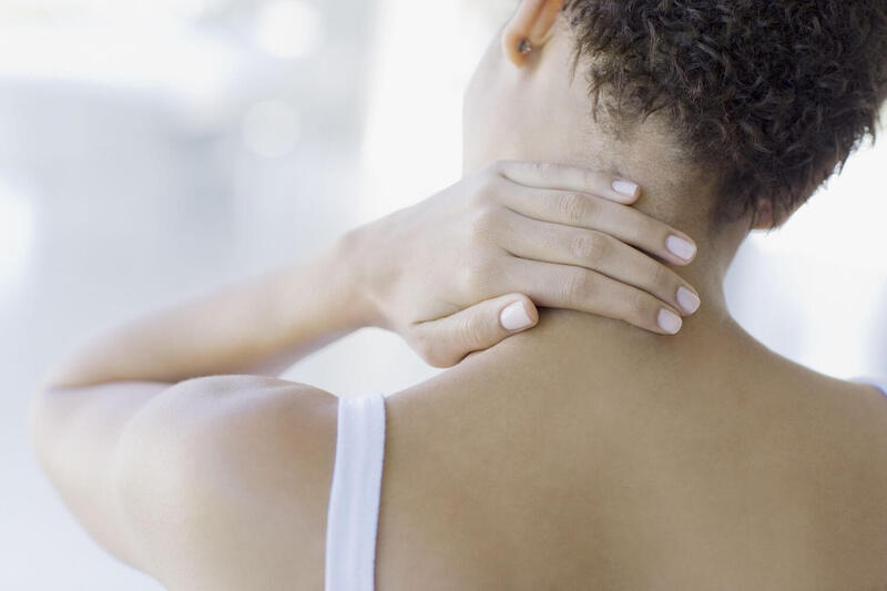 Massage cổ vai gáy giúp ngăn ngừa tình trạng thoái hoá đốt sống cổ