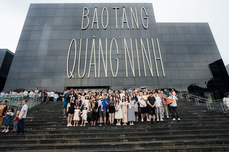 Buổi tham quan tại bảo tàng Quảng Ninh 
