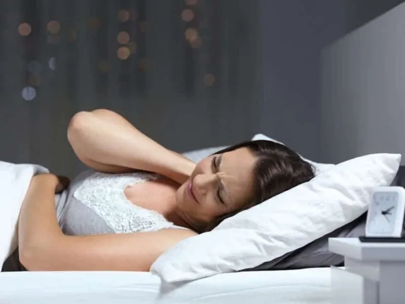 Tư thế ngủ cần tránh cho người đau vai gáy 