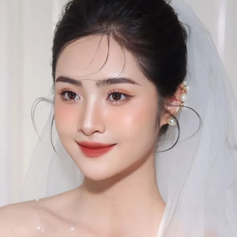 Tạo hiệu ứng thon gọn cho cô dâu