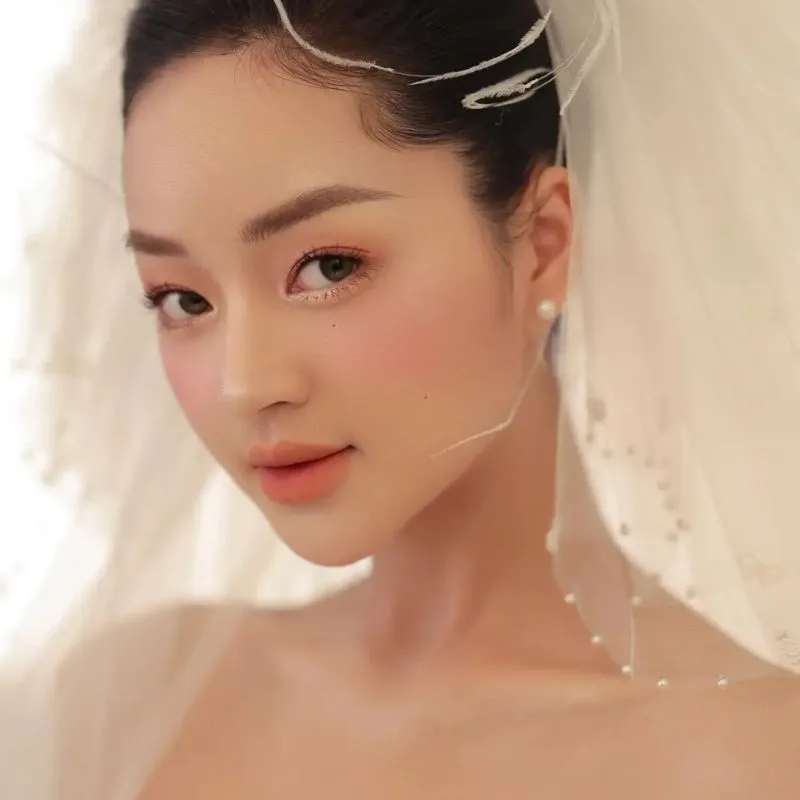 Tone trang điểm ngọt ngào nữ tính