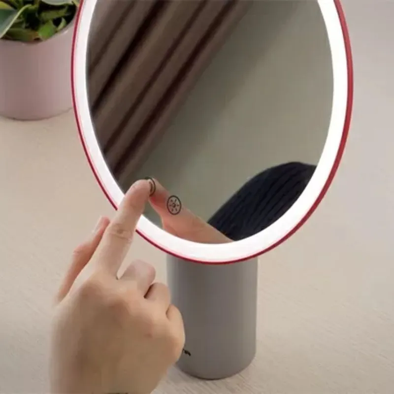 Những lưu ý khi trang điểm đi tiệc tối từ chuyên gia