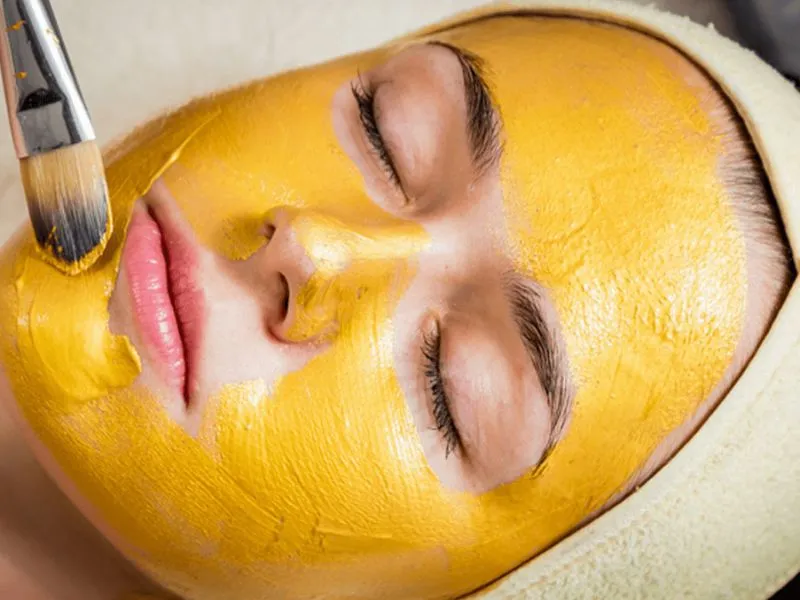 Trẻ hóa da bằng vàng 24k 